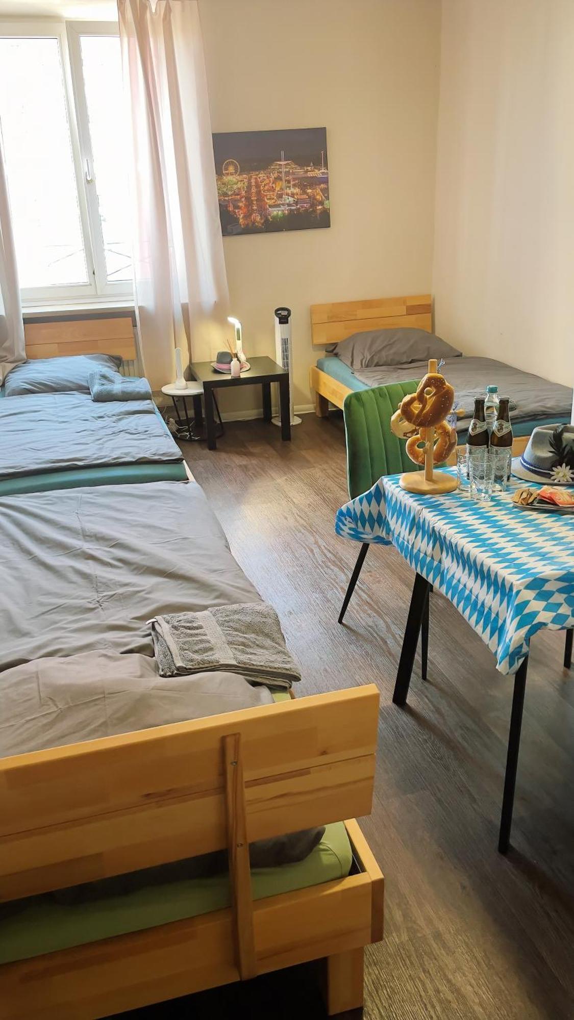 Schwanthaler Hof Hotel Munich Bilik gambar